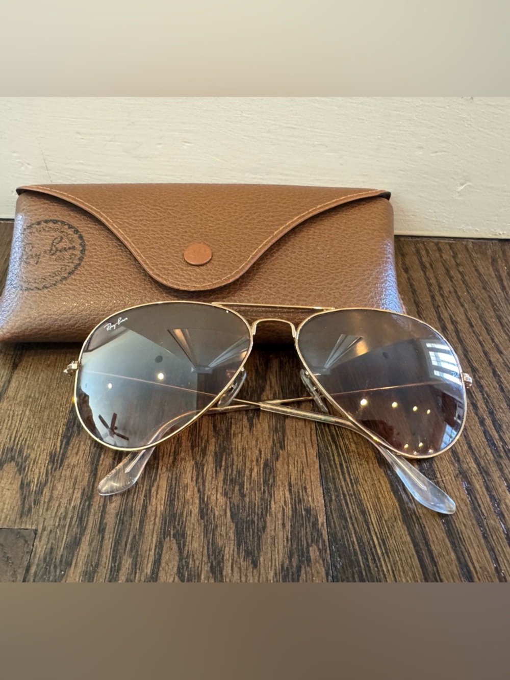 Ray-Ban Gold Frame Brown Lens Aviator Sunglasses